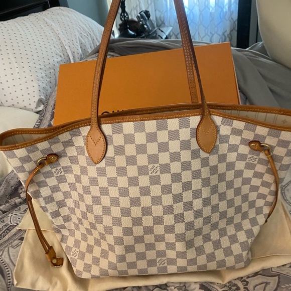 SOLD - Picture 7 of 16